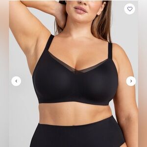 Honey love CrossOver Bra size medium +